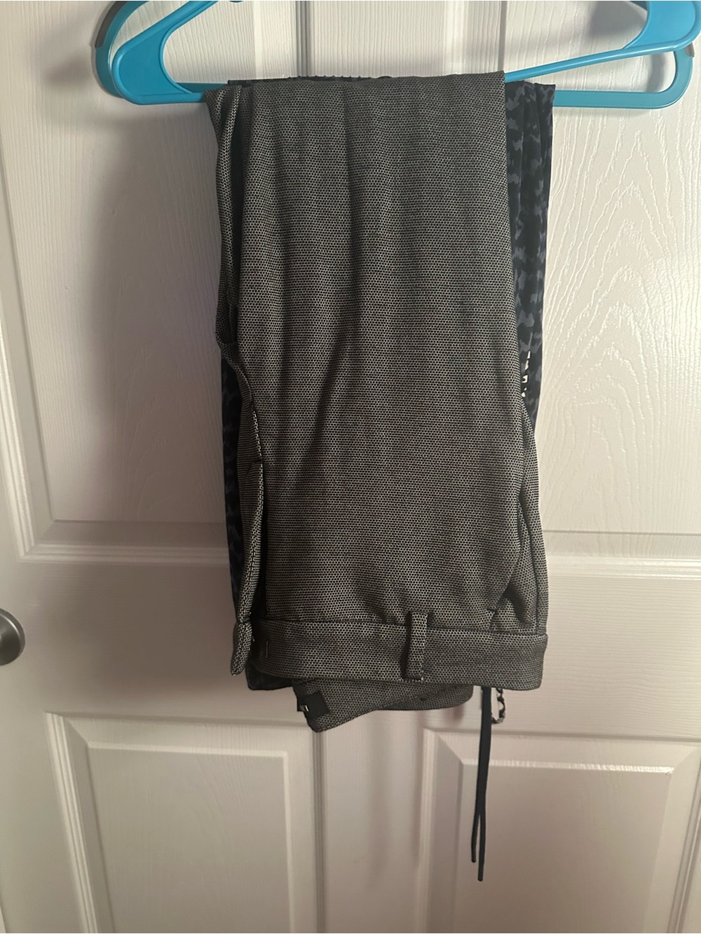 Liverpool Women’s Charcoal Dress Pants - Textured Gray